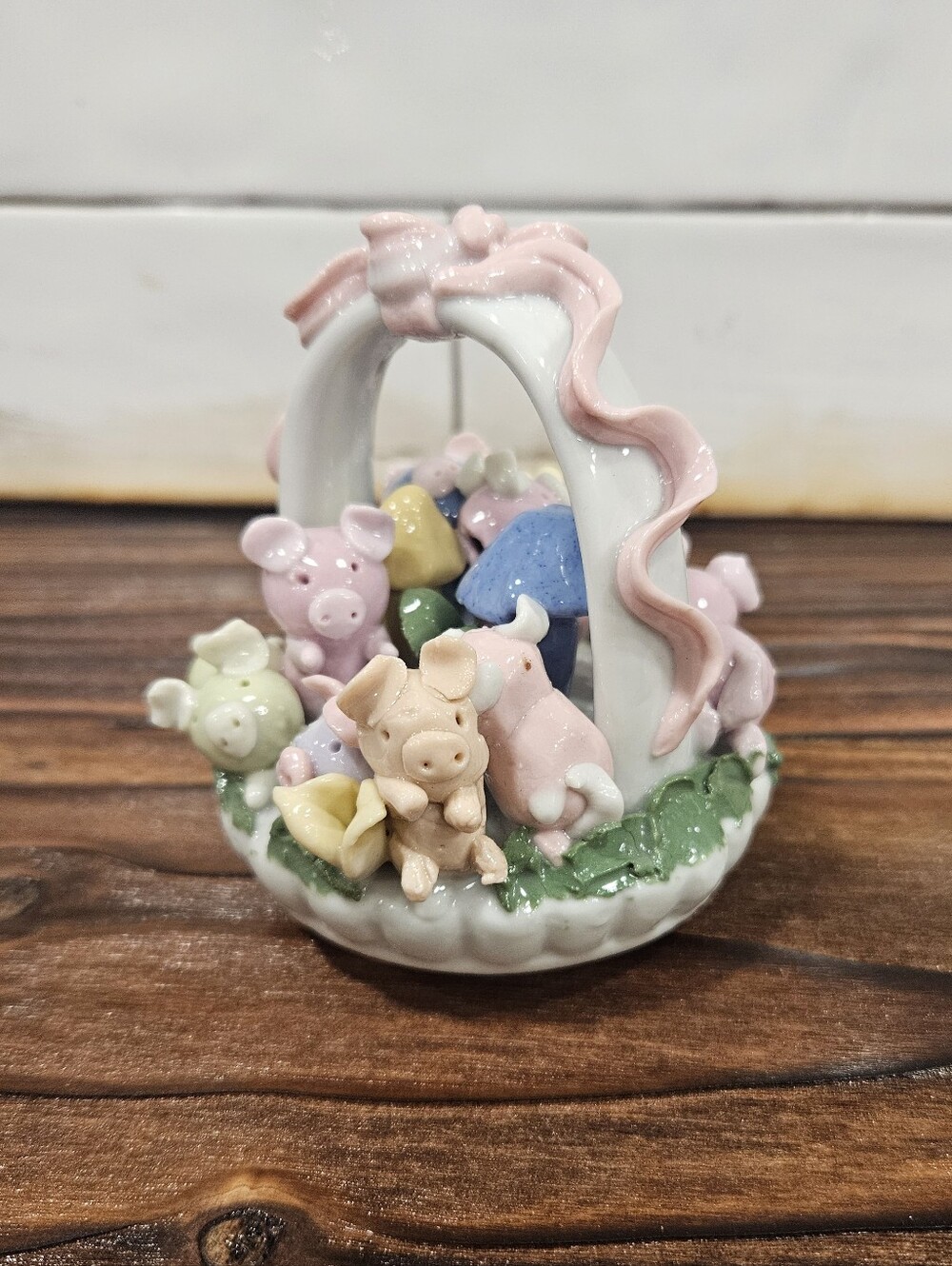 Pastel Pigs In A Basket Porcelain Ceramic Pottery Figurine